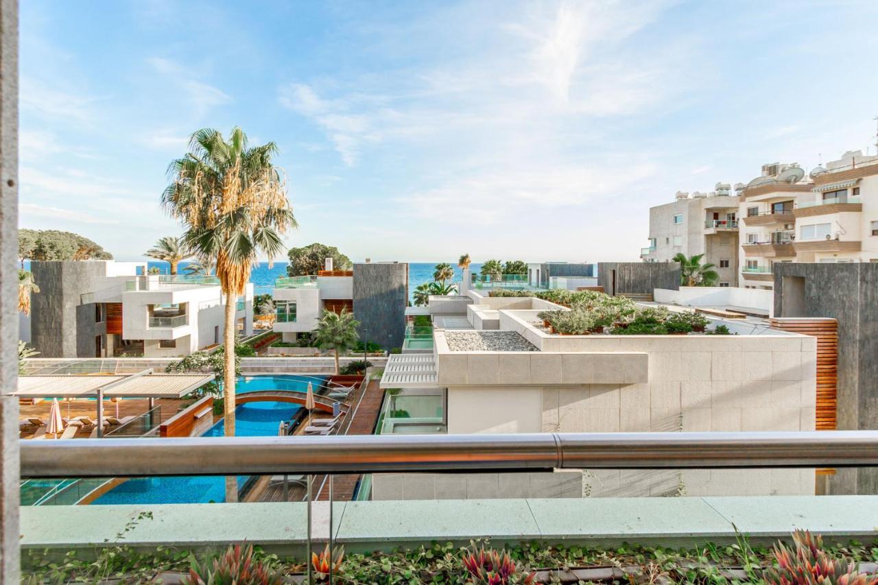 Opera Exclusive Apts By Trulycyprus Limassol Exterior foto