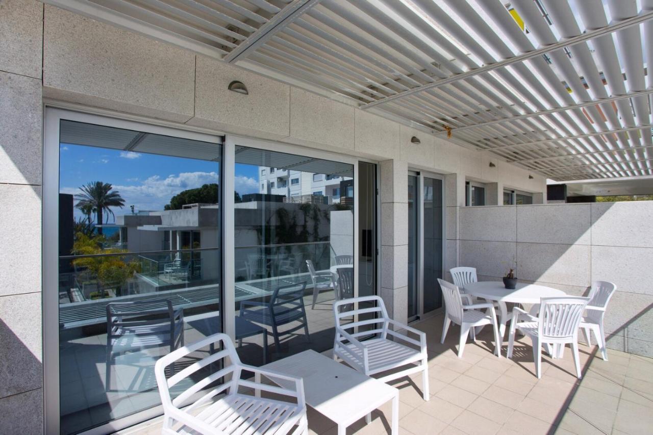 Opera Exclusive Apts By Trulycyprus Limassol Exterior foto